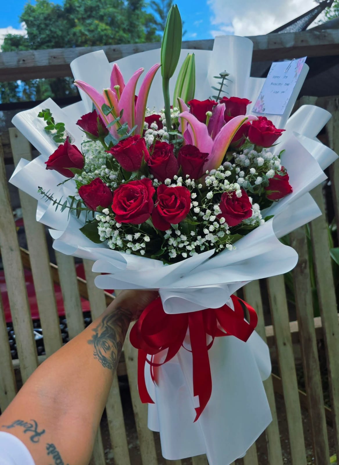 Royal Lily Rose Bouquet