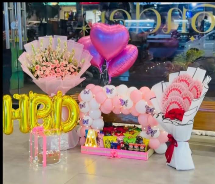 Grand Birthday Celebration Gift Set