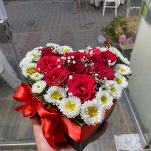 Heart-Shape Box Red ๐น & Aster Flower ๐บ